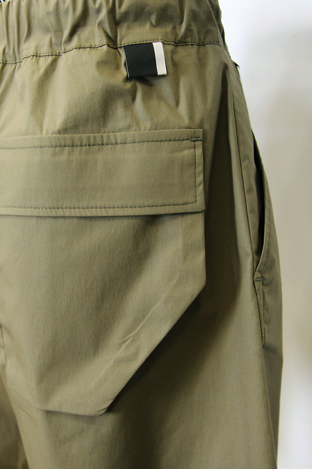 LOW BRAND Bermuda con tasconi Clothing LOW BRAND