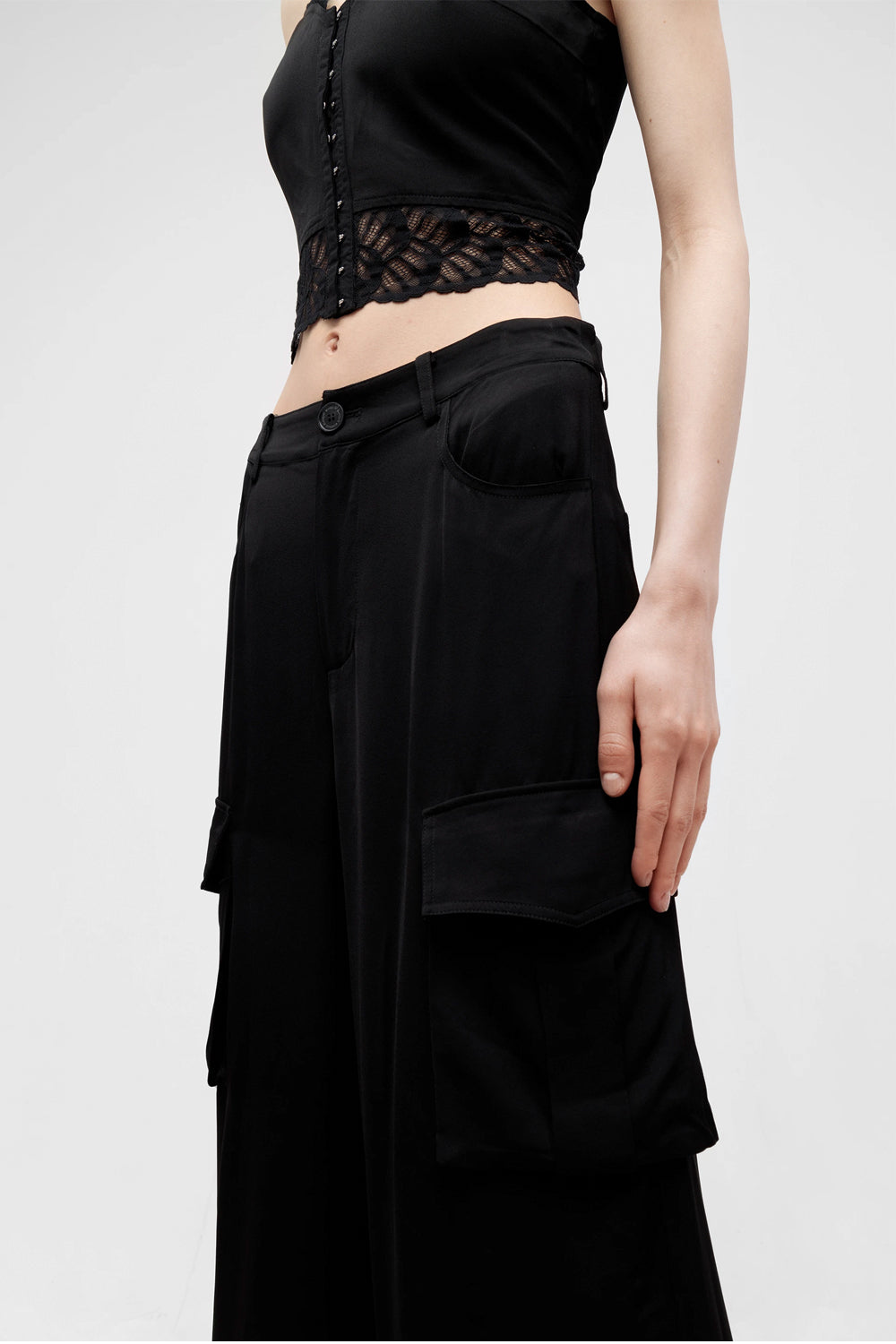 ISABELLE BLANCHE Pantalone cargo in viscosa ISABELLE BLANCHE