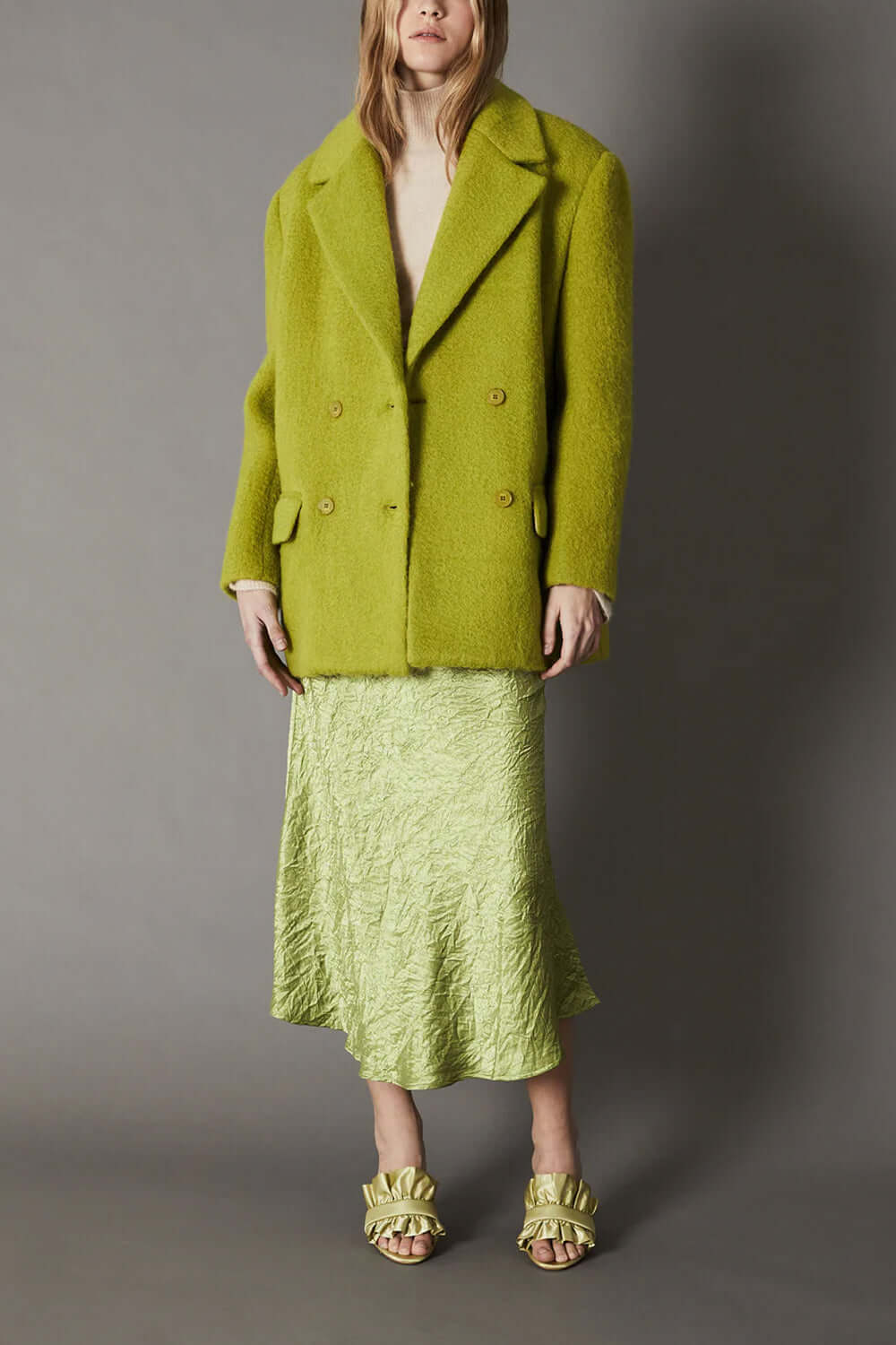 ISABELLE BLANCHE Cappotto corto con rever ampio Uncategorized ISABELLE BLANCHE