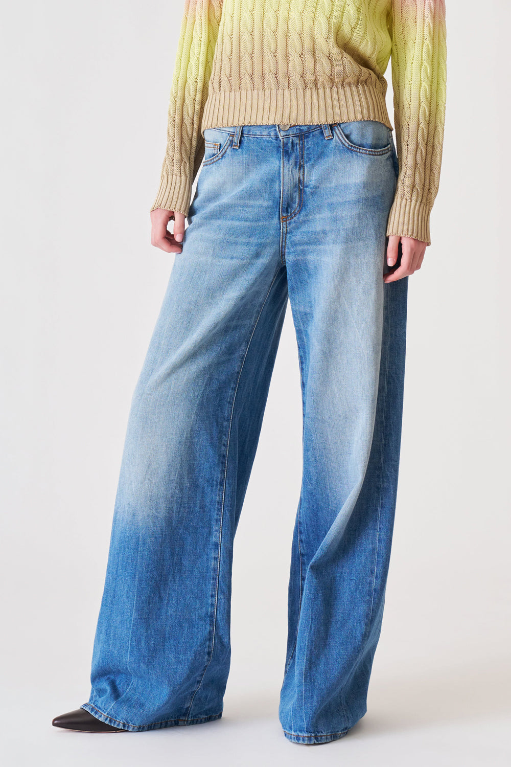 JUCCA Jeans Bella vita bassa e svasato JUCCA