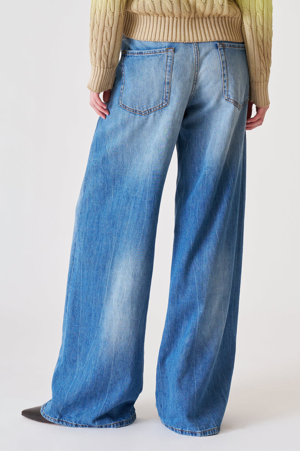 JUCCA Jeans Bella vita bassa e svasato JUCCA