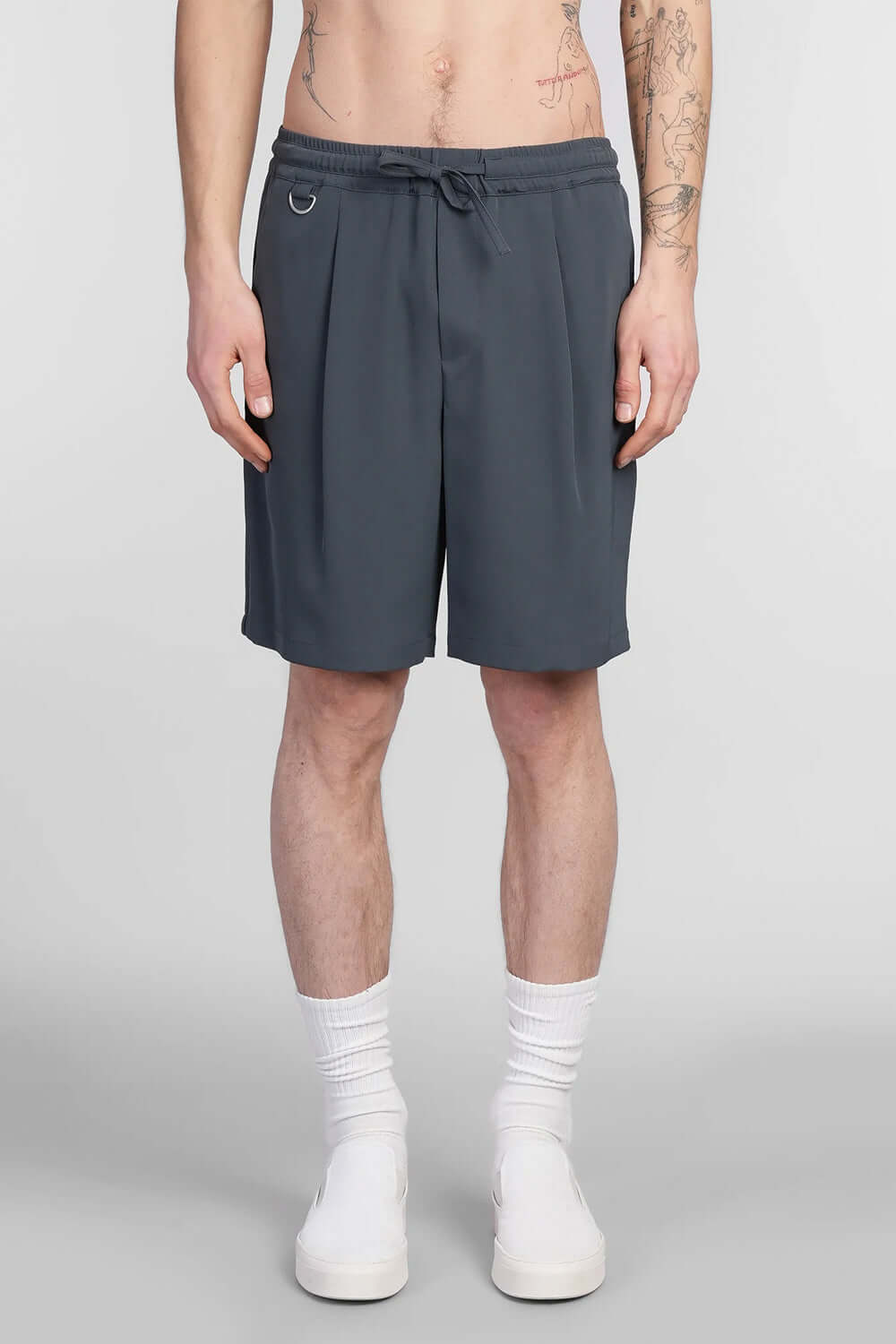 LOW BRAND Bermuda con pences Uncategorized LOW BRAND
