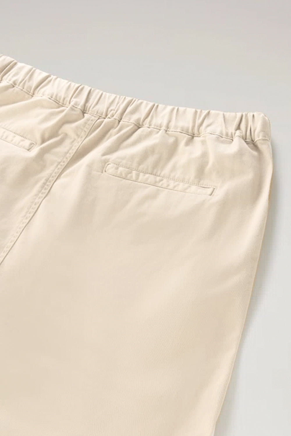 WOOLRICH Pantaloncini Chino tinti in capo in cotone elasticizzato WOOLRICH