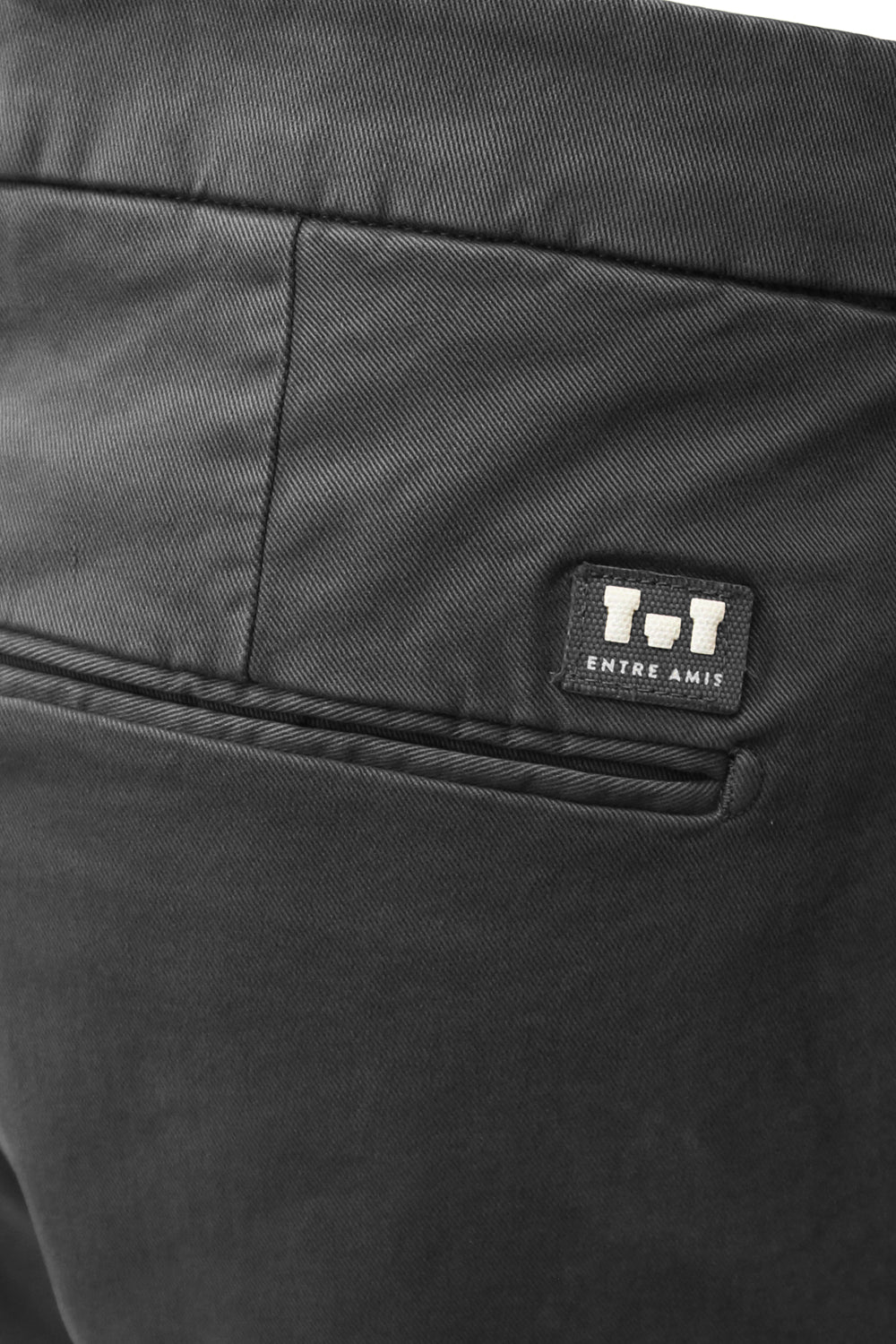 ENTRE AMIS Pantalone Capri in gabardine