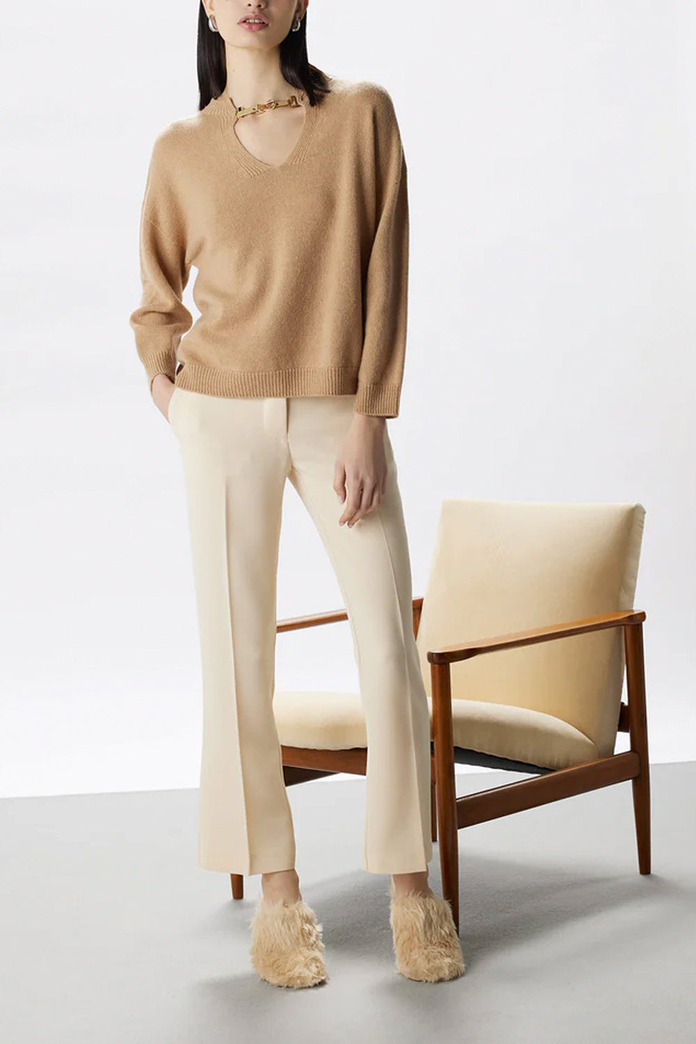 SIMONA CORSELLINI Maglia scollo a v con inserto in metallo Uncategorized SIMONA CORSELLINI