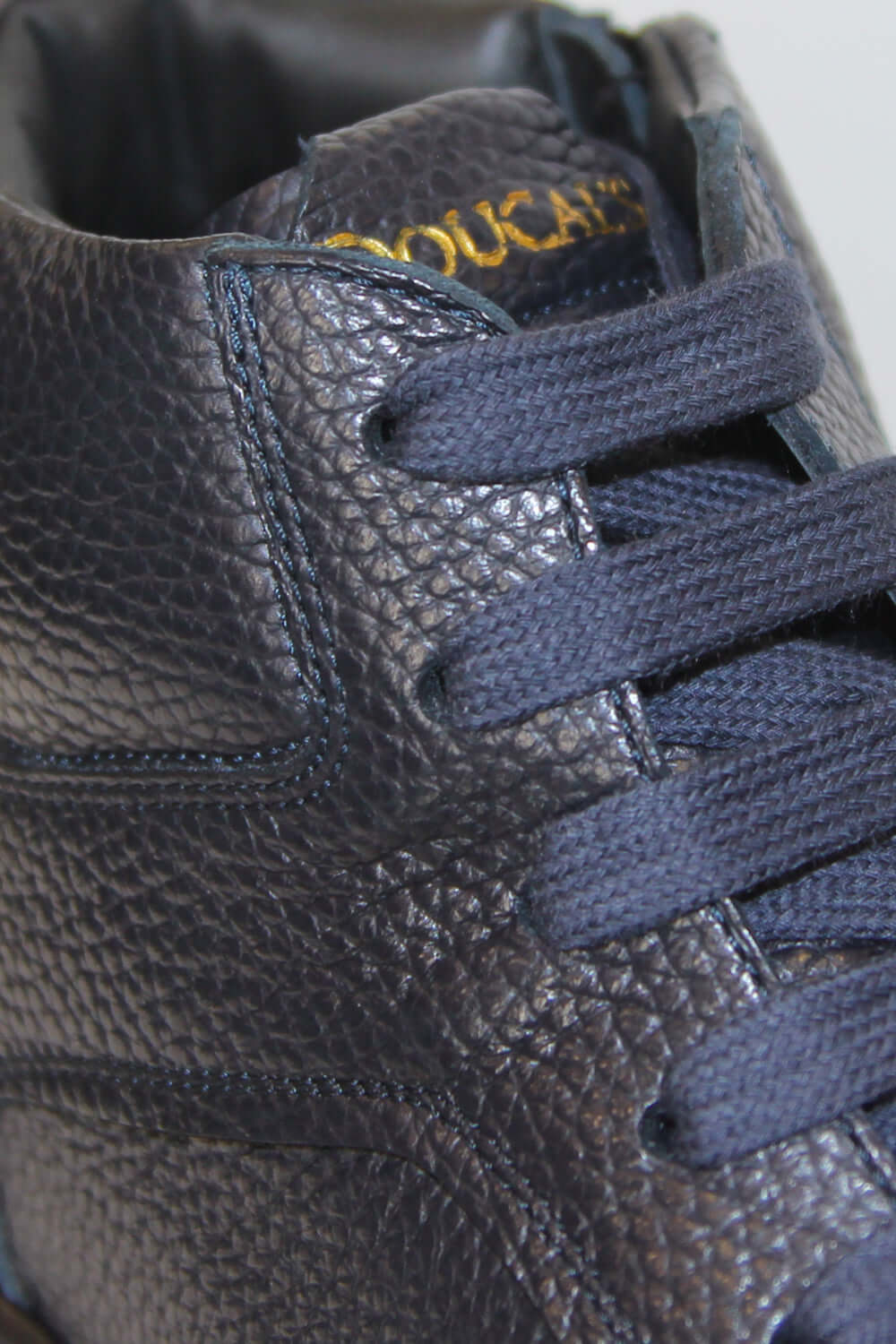 DOUCALS Sneakers alta in pelle con zip Uncategorized DOUCALS
