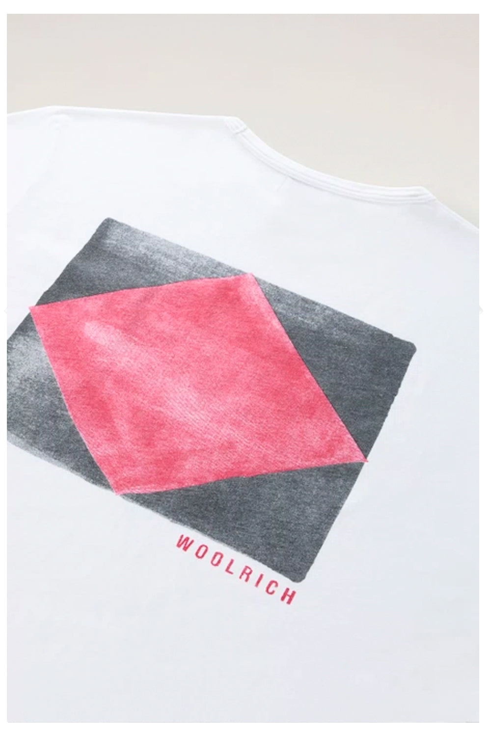 WOOLRICH T-shirt con stampa sul retro e taschino WOOLRICH
