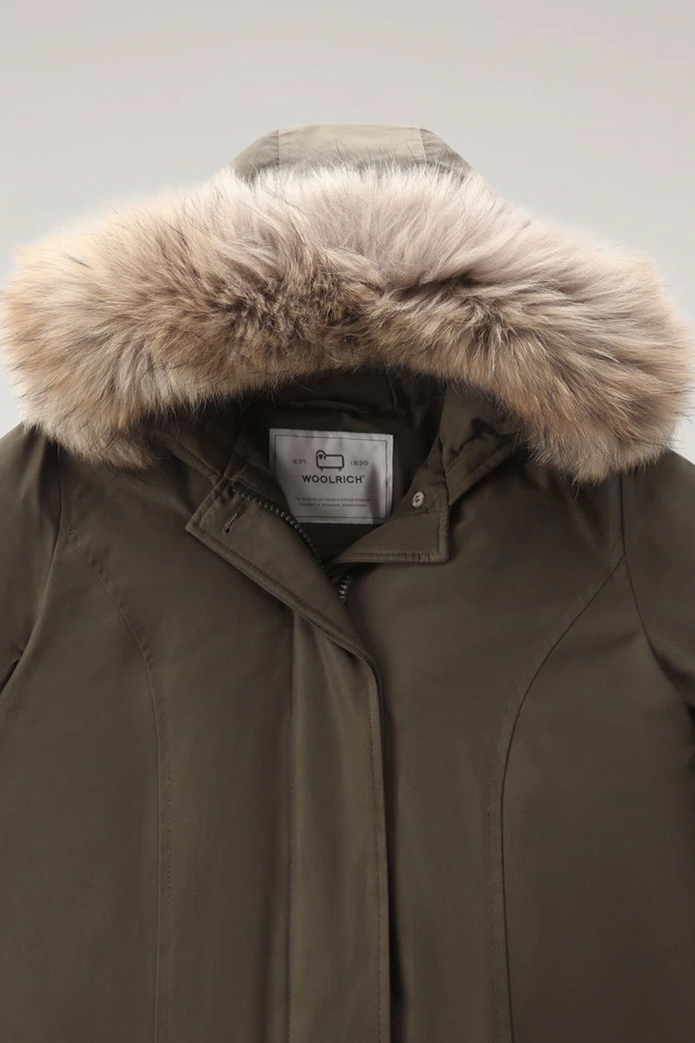 WOOLRICH Arctic Parka in Ramar Cloth con pelliccia