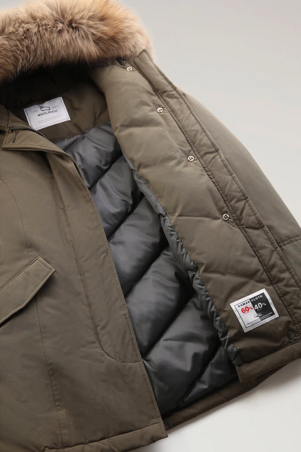 WOOLRICH Arctic Parka in Ramar Cloth con pelliccia