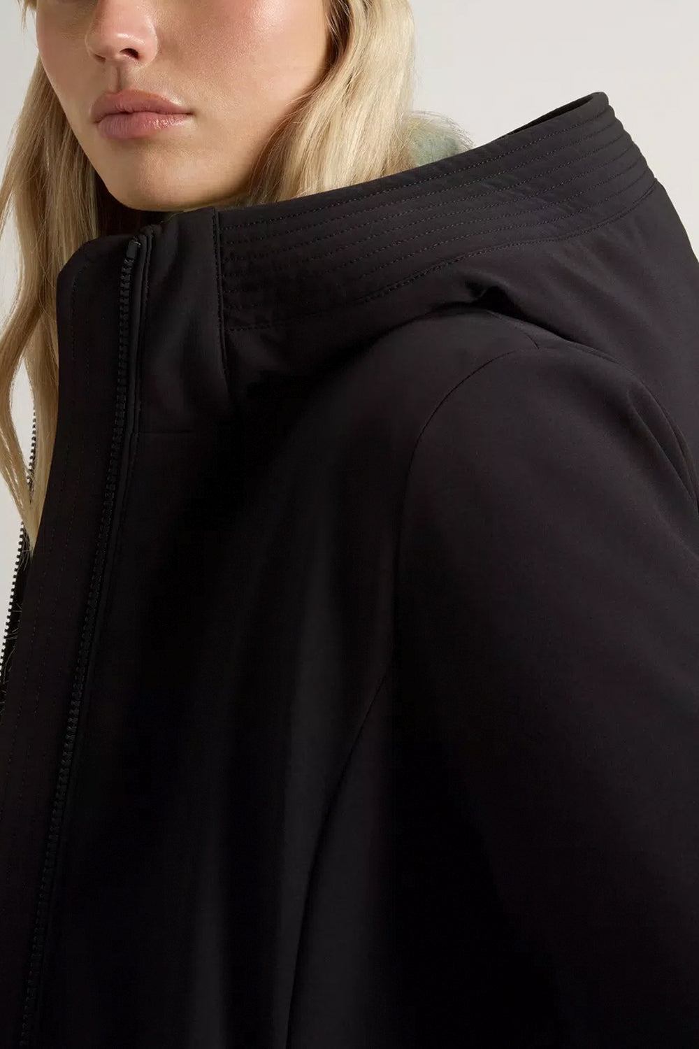 WOOLRICH Firth Parka in Tech Softshell