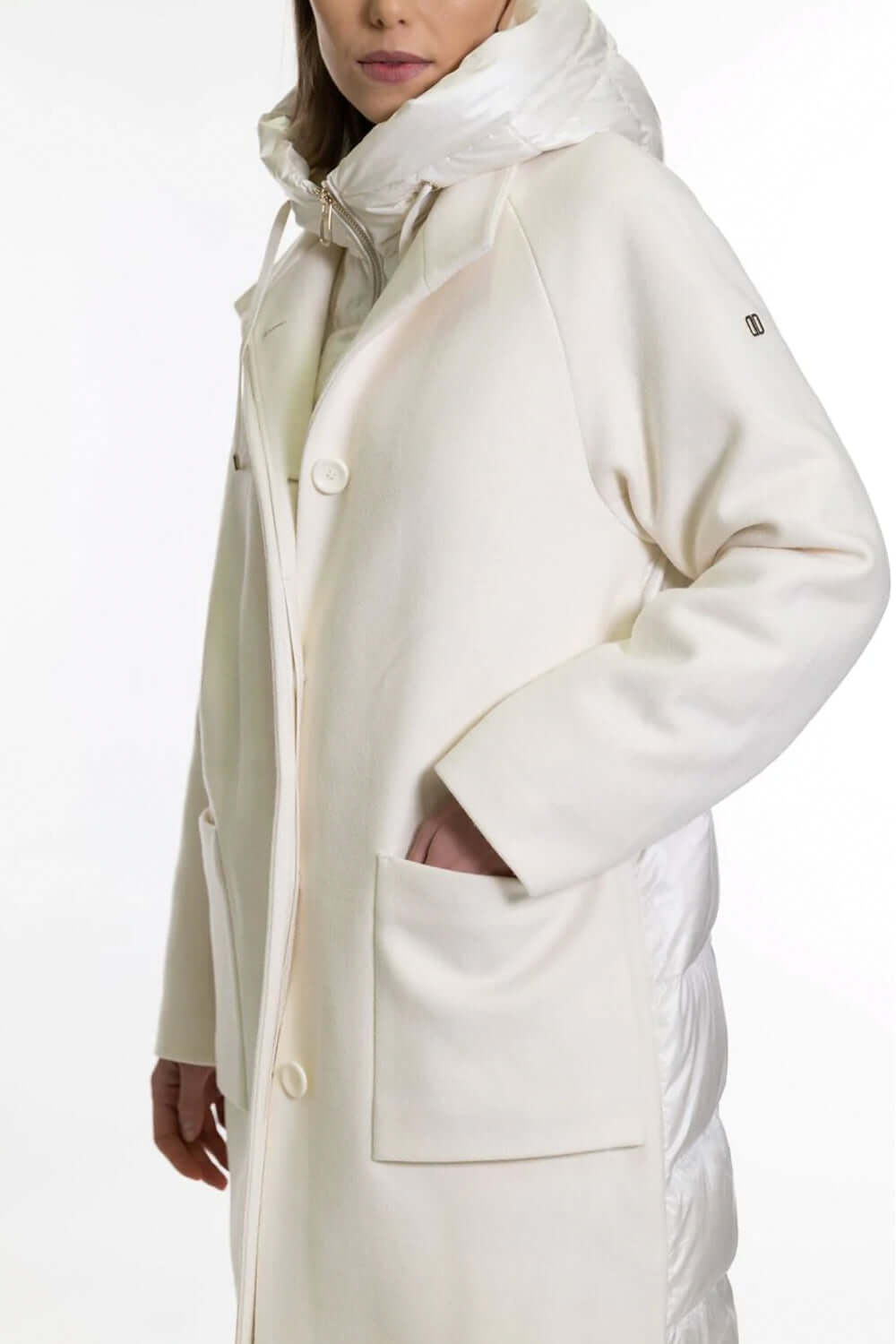 DUNO Giubbotti e pelle Coats & Jackets DUNO