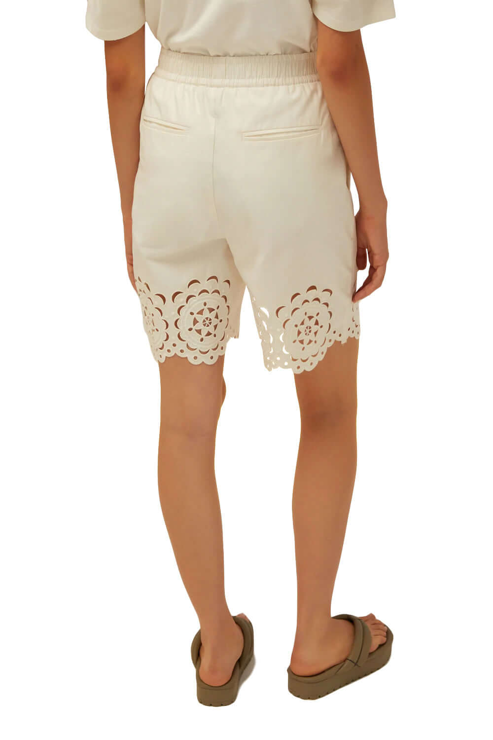 Bermuda in cotone con ricami - ISABELLE BLANCHE Shorts ISABELLE BLANCHE