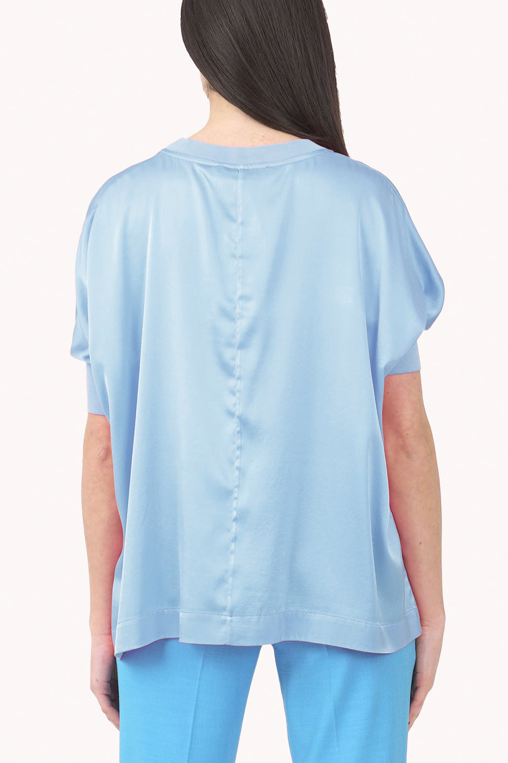 JUCCA Blusa in seta girocollo JUCCA