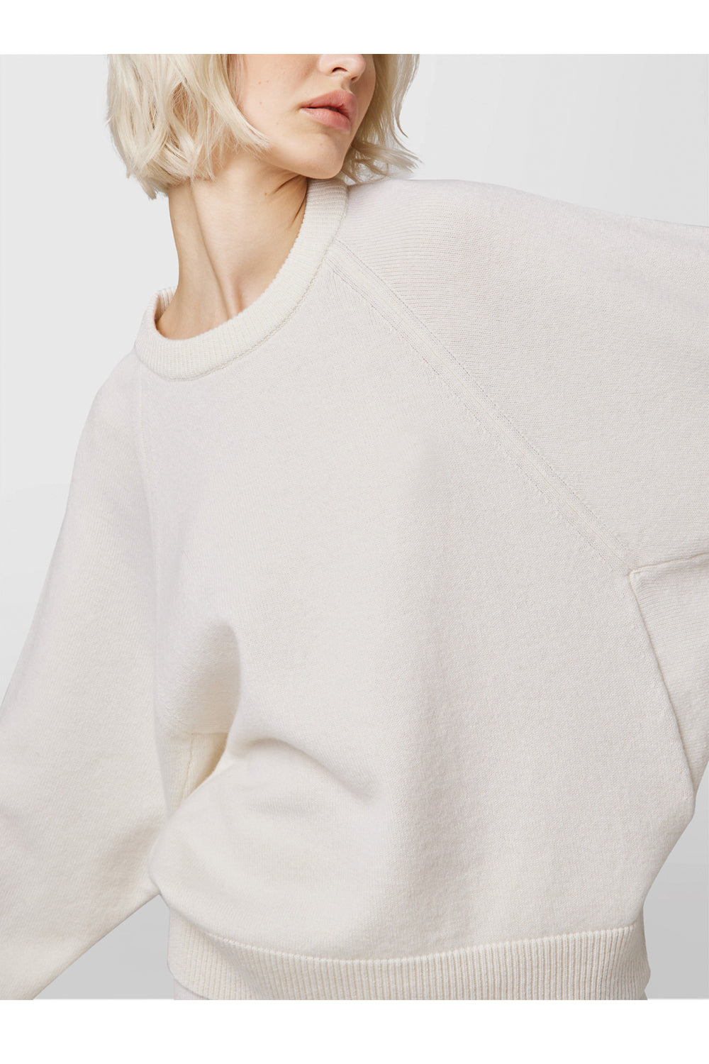 ALPHA STUDIO Maglia girocollo raglan in lana bianco latte