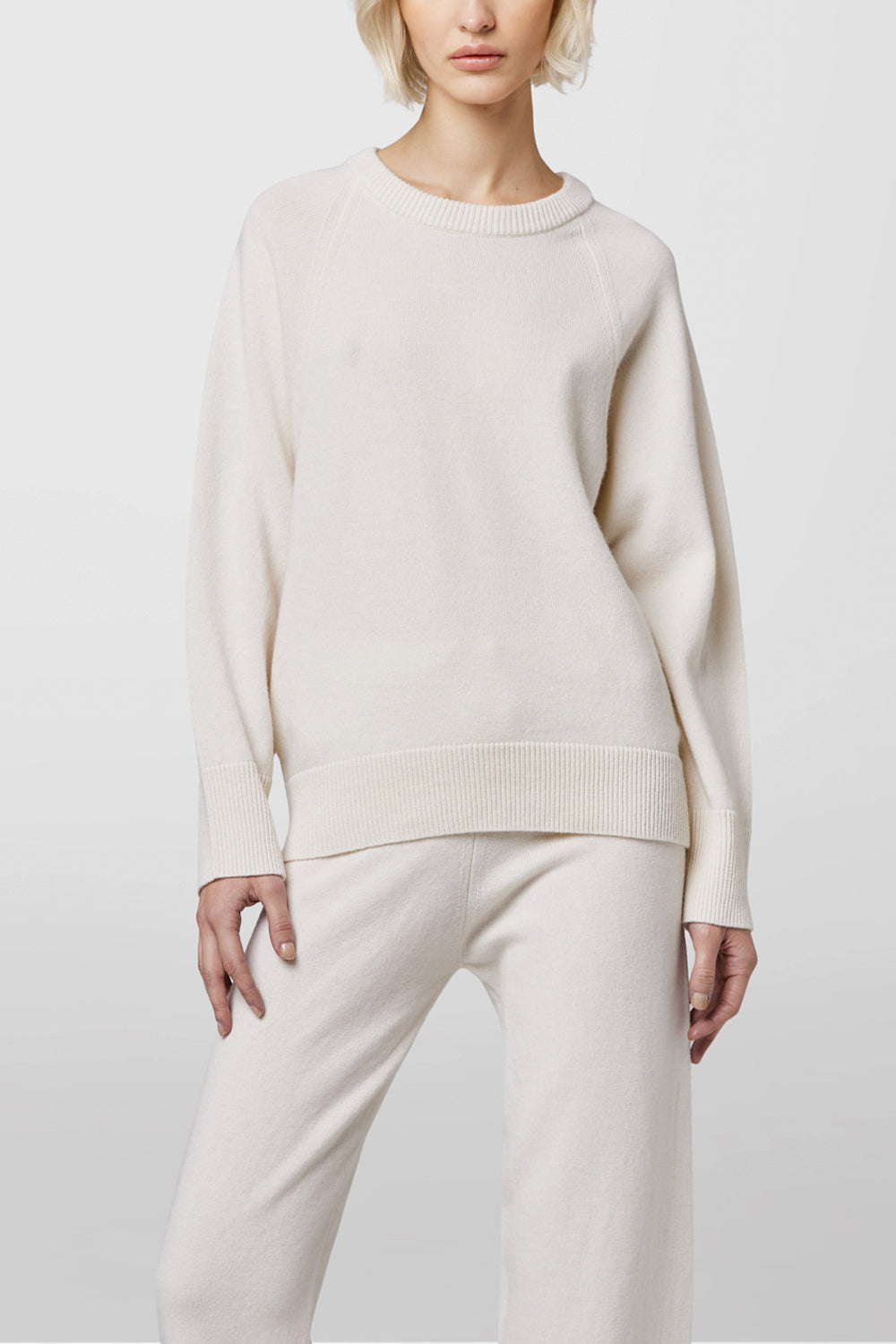 ALPHA STUDIO Maglia girocollo raglan in lana bianco latte