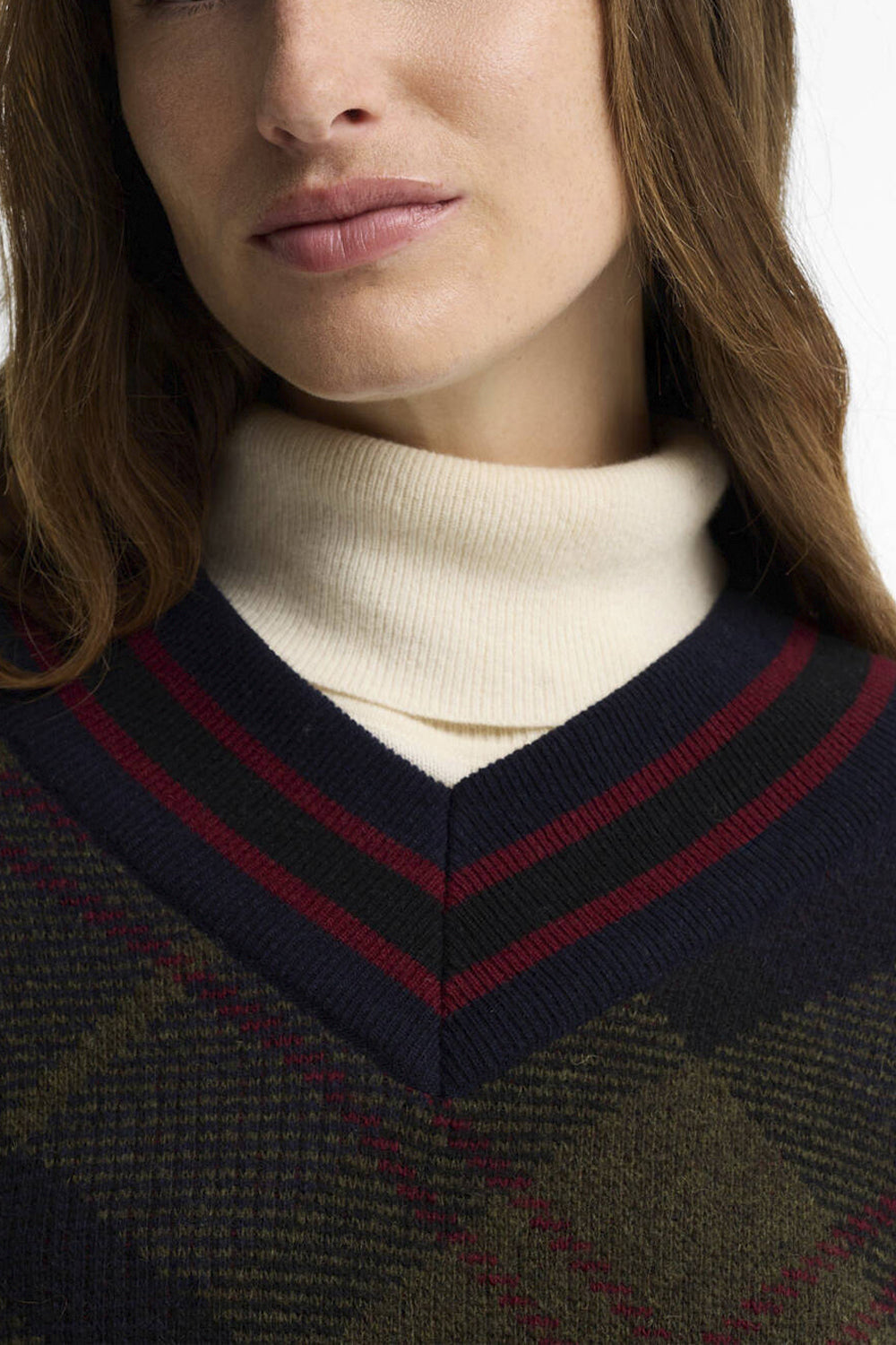 BARBOUR Maglione Shae in lana tartan con scollo a V