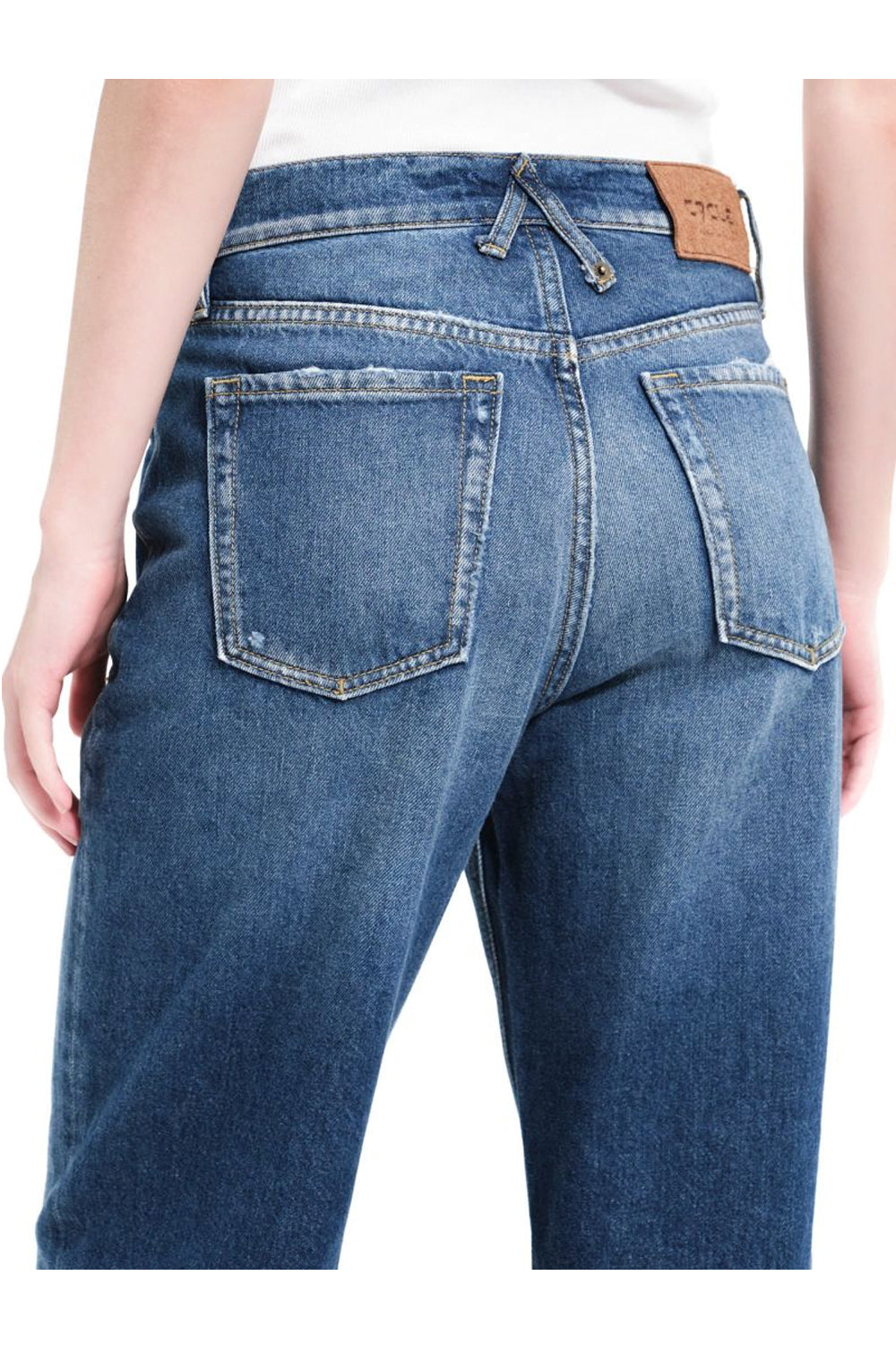 CYCLE Jeans Mila: Il Fascino Anni '90 in Blu Scuro