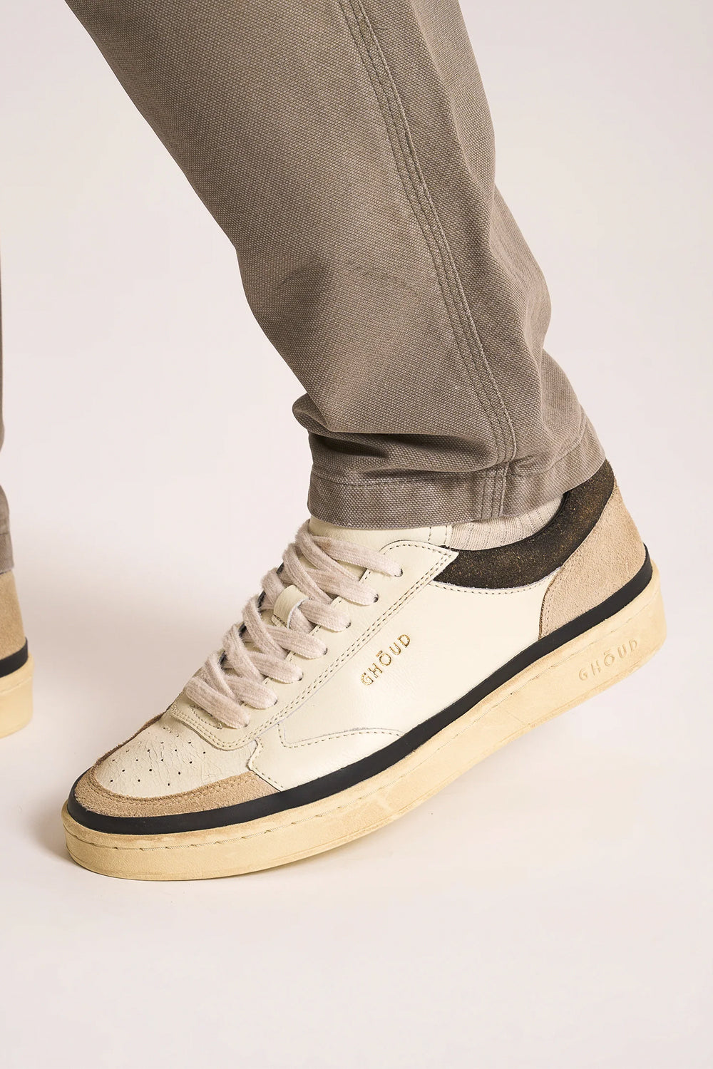 GHOUD Sneakers Pads Crack Marshmallow Nero