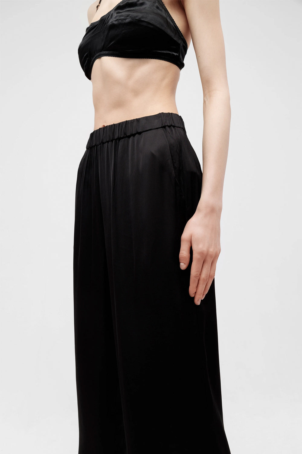 ISABELLE BLANCHE Pantalone con elastico in vita