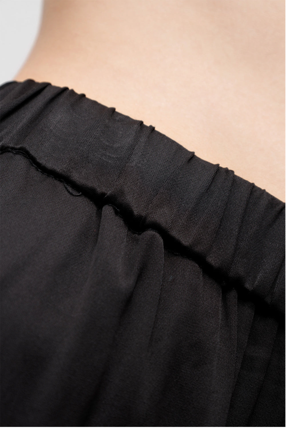 ISABELLE BLANCHE Pantalone con elastico in vita