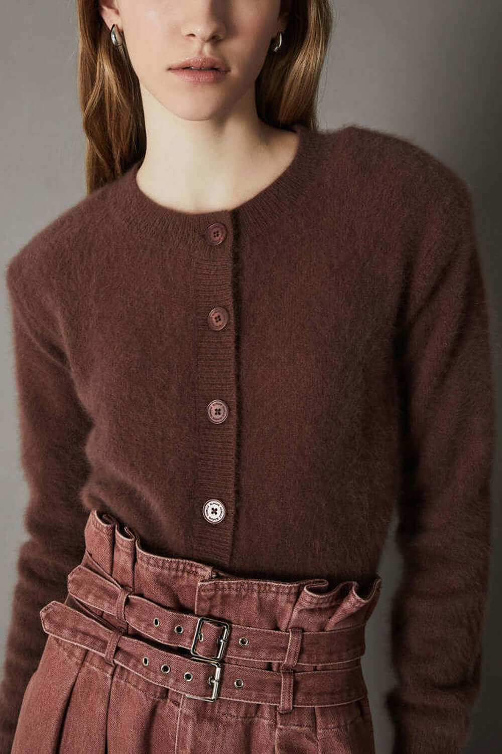 ISABELLE BLANCHE Cardigan in lana e volpe con spalline Uncategorized ISABELLE BLANCHE