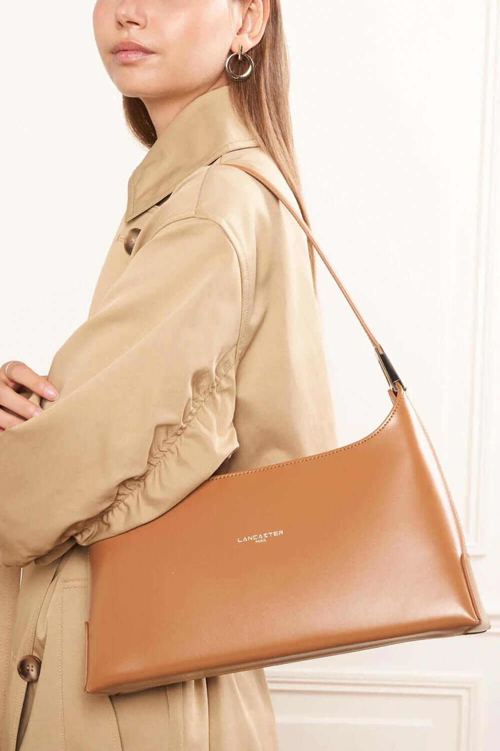 LANCASTER Borsa Suave Ace: Eleganza in Pelle Beige