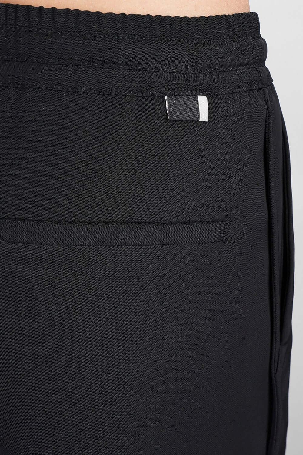 LOW BRAND Bermuda con pences Uncategorized LOW BRAND