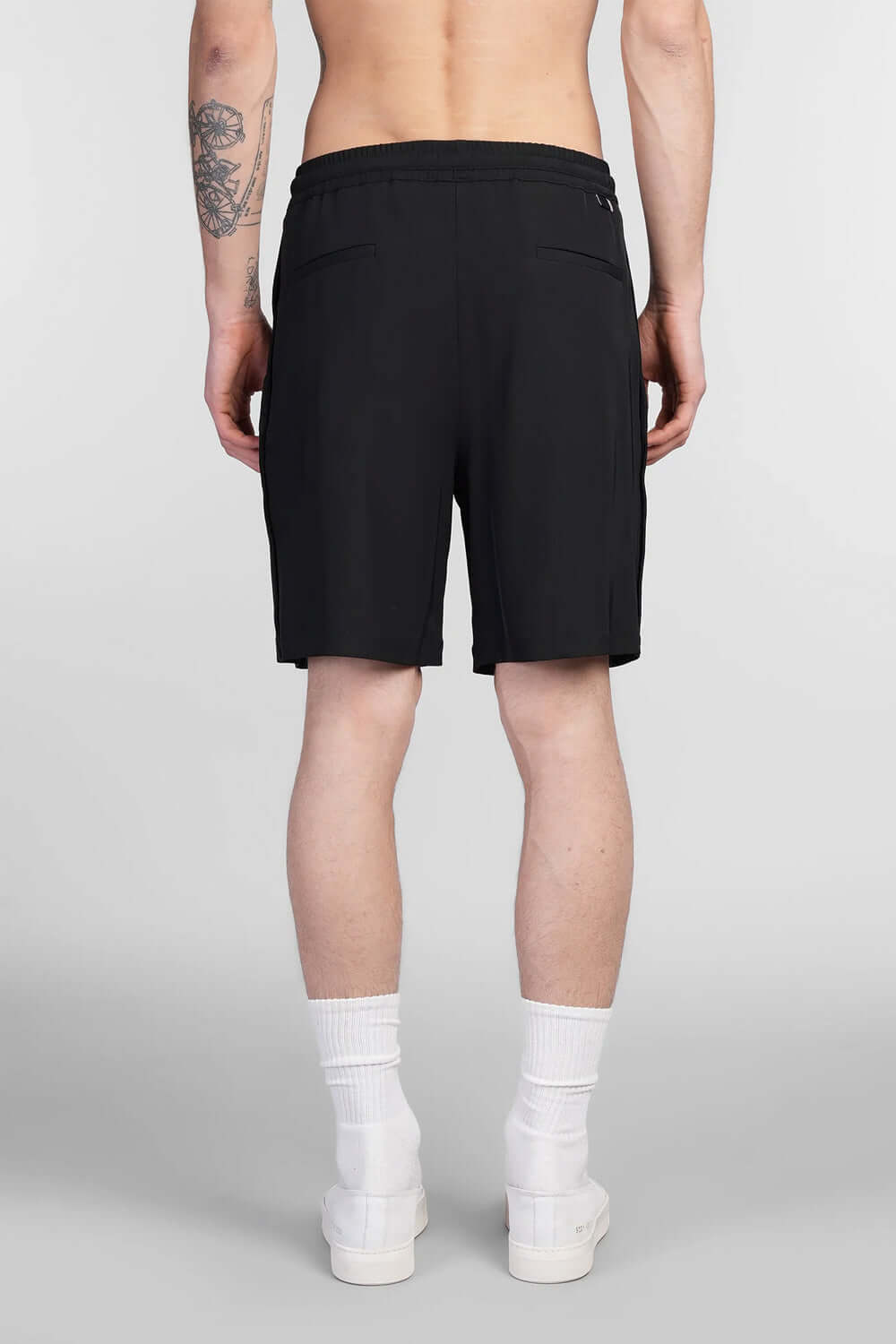 LOW BRAND Bermuda con pences Uncategorized LOW BRAND