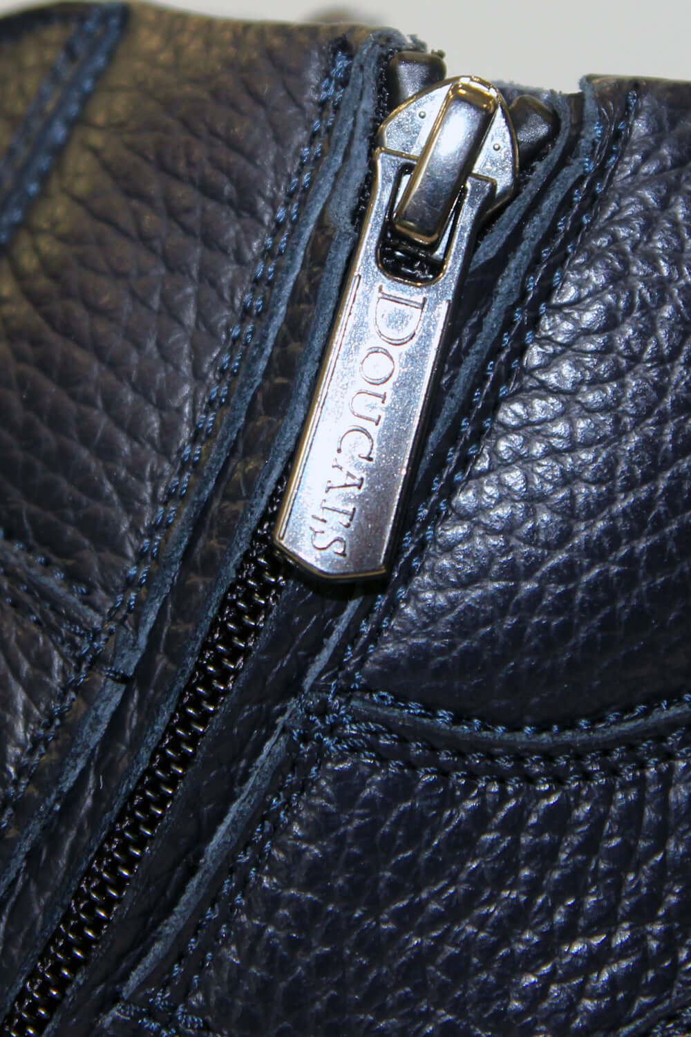 DOUCALS Sneakers alta in pelle con zip Uncategorized DOUCALS