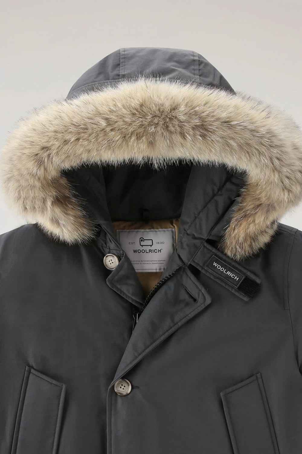 WOOLRICH Giubbotto Arctic Parka in Ramar Cloth con pelliccia