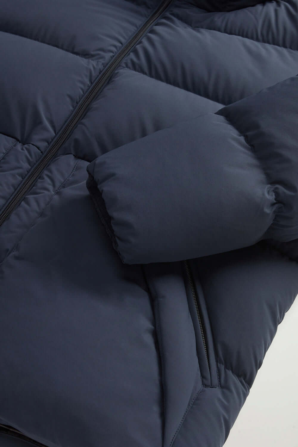WOOLRICH Piumino Sierra Supreme in nylon elasticizzato Uncategorized WOOLRICH