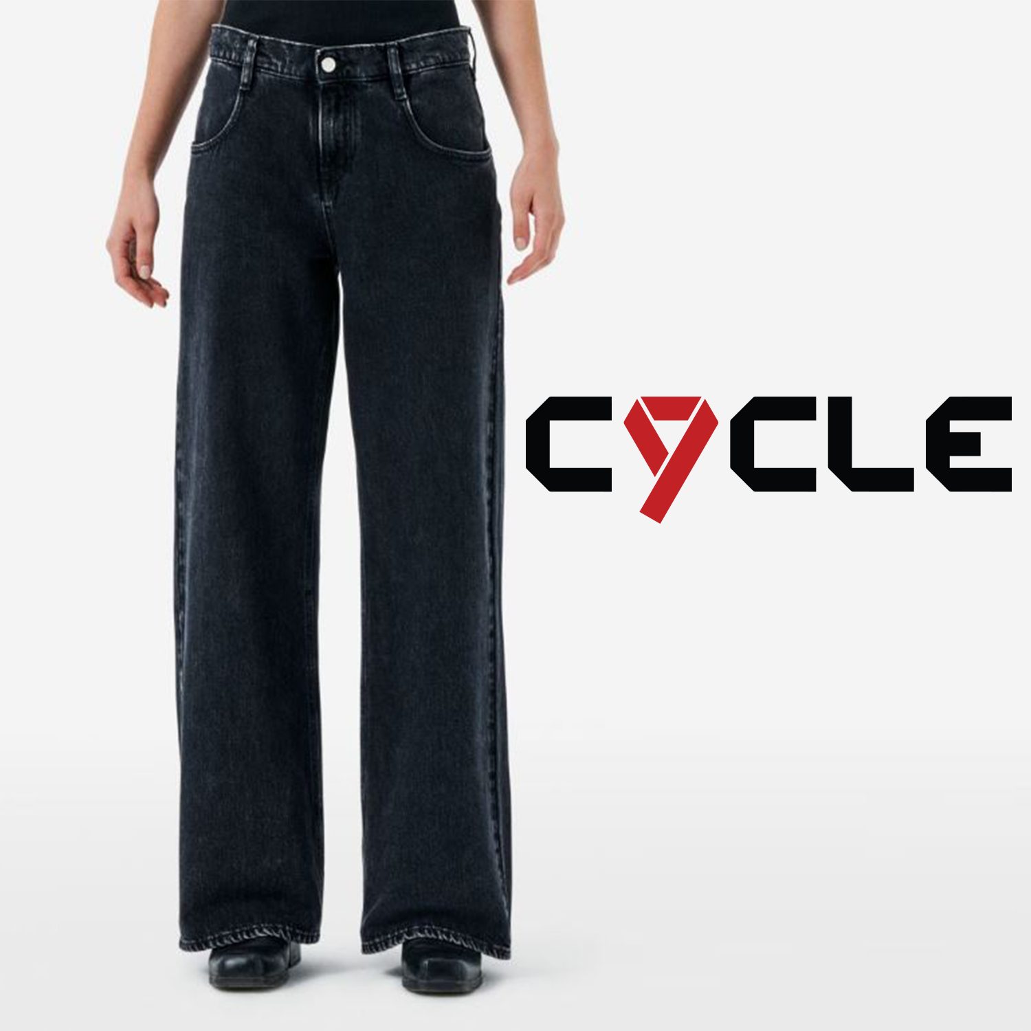 Cycle gli iconoci Jeans Sonon tornati in tantissimo modelli sia uomo che donna...che aspetti?!Scopri i jeans adatti a tutti i tipi di outfit Cycle