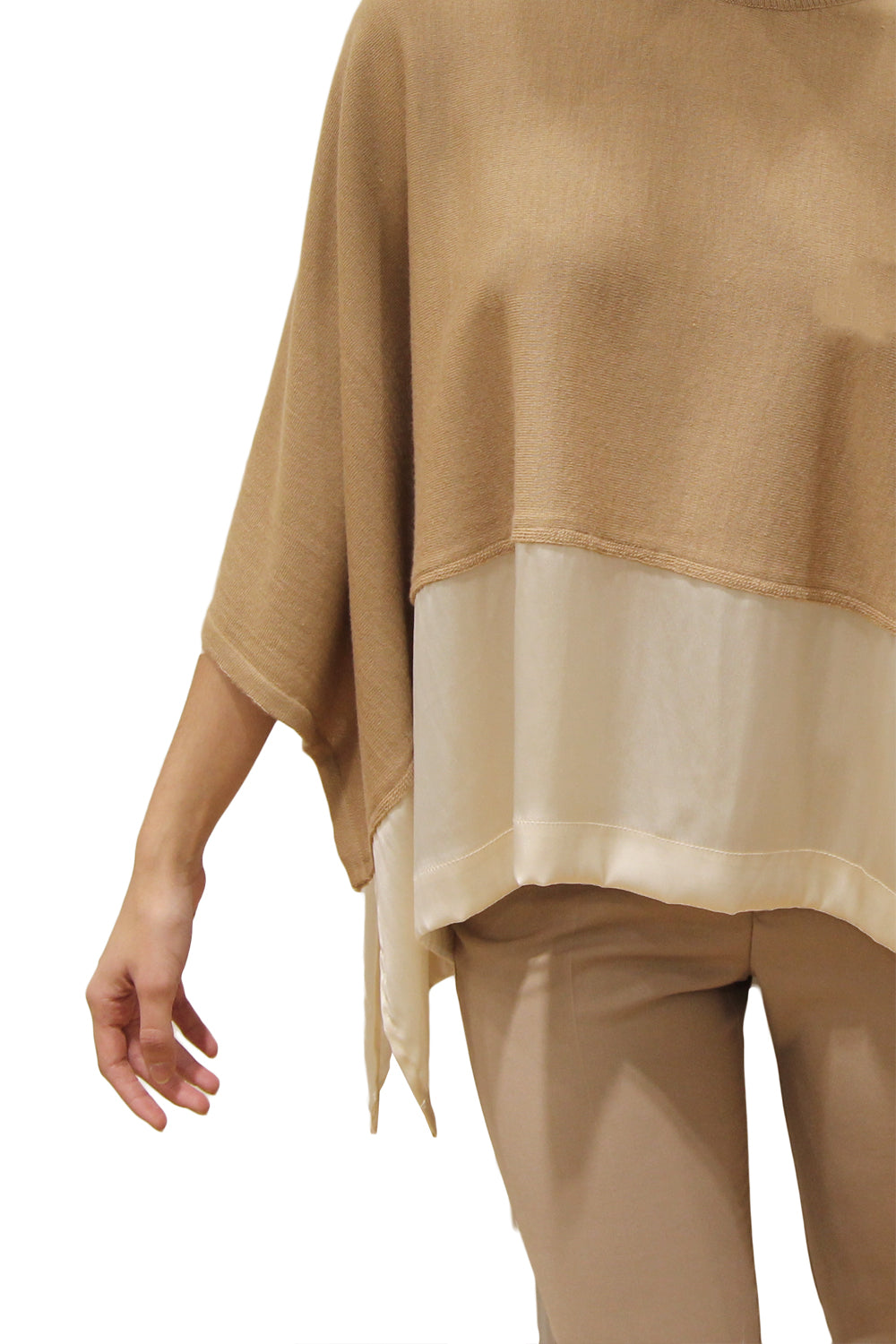 SUOLI: Maglia Elegante in Lana e Seta