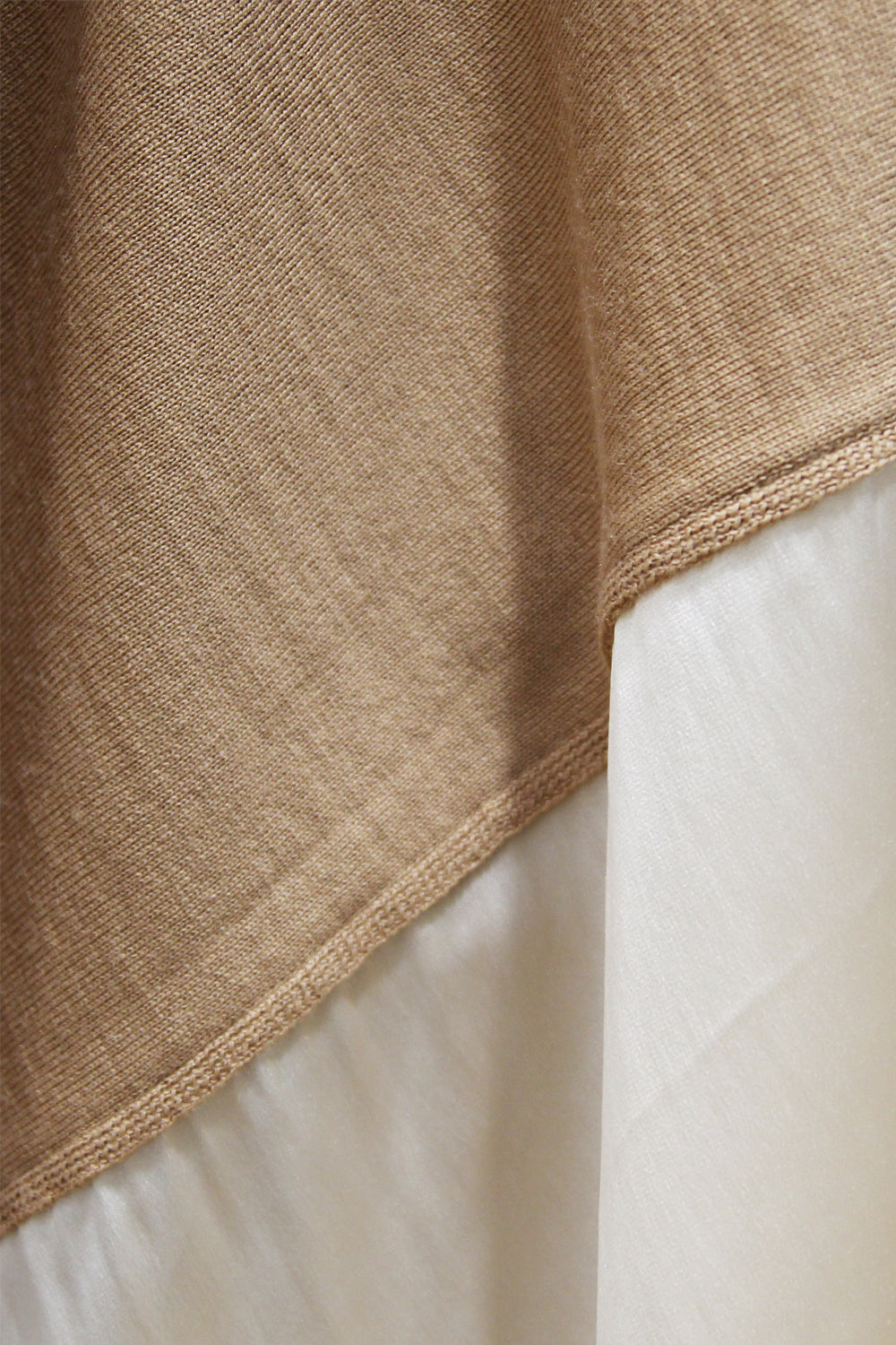 SUOLI: Maglia Elegante in Lana e Seta